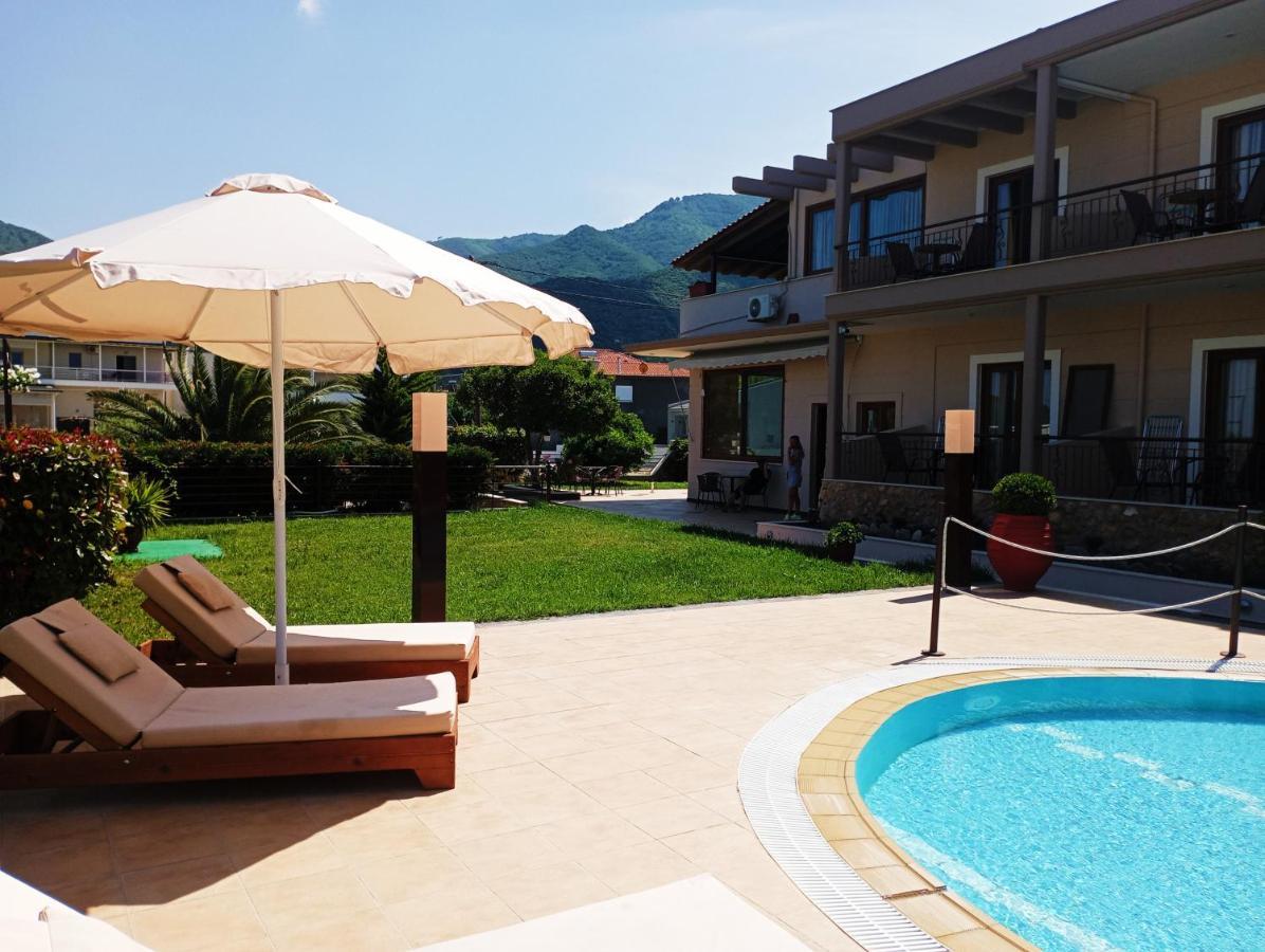 Plakoudis Appartement *